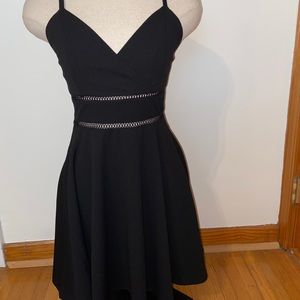 Black dress (never worn)
